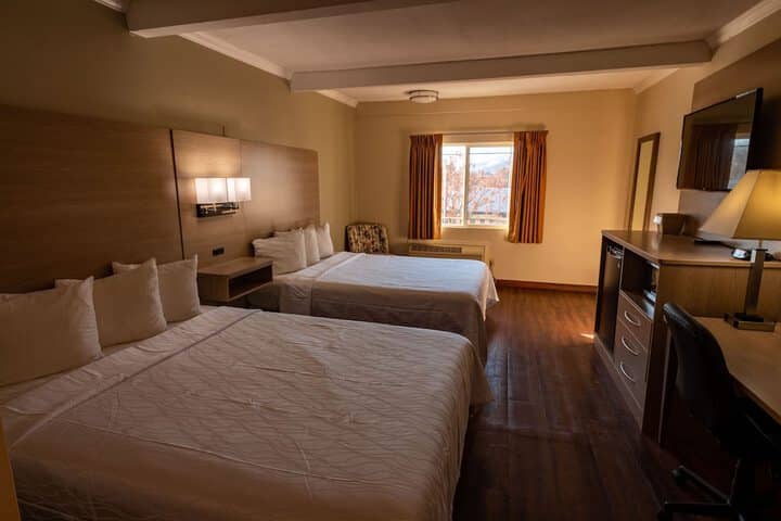 Room 5 of 31